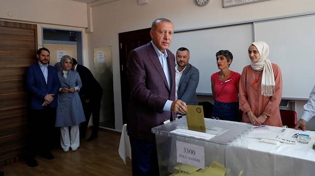 erdoğan oy kullandı