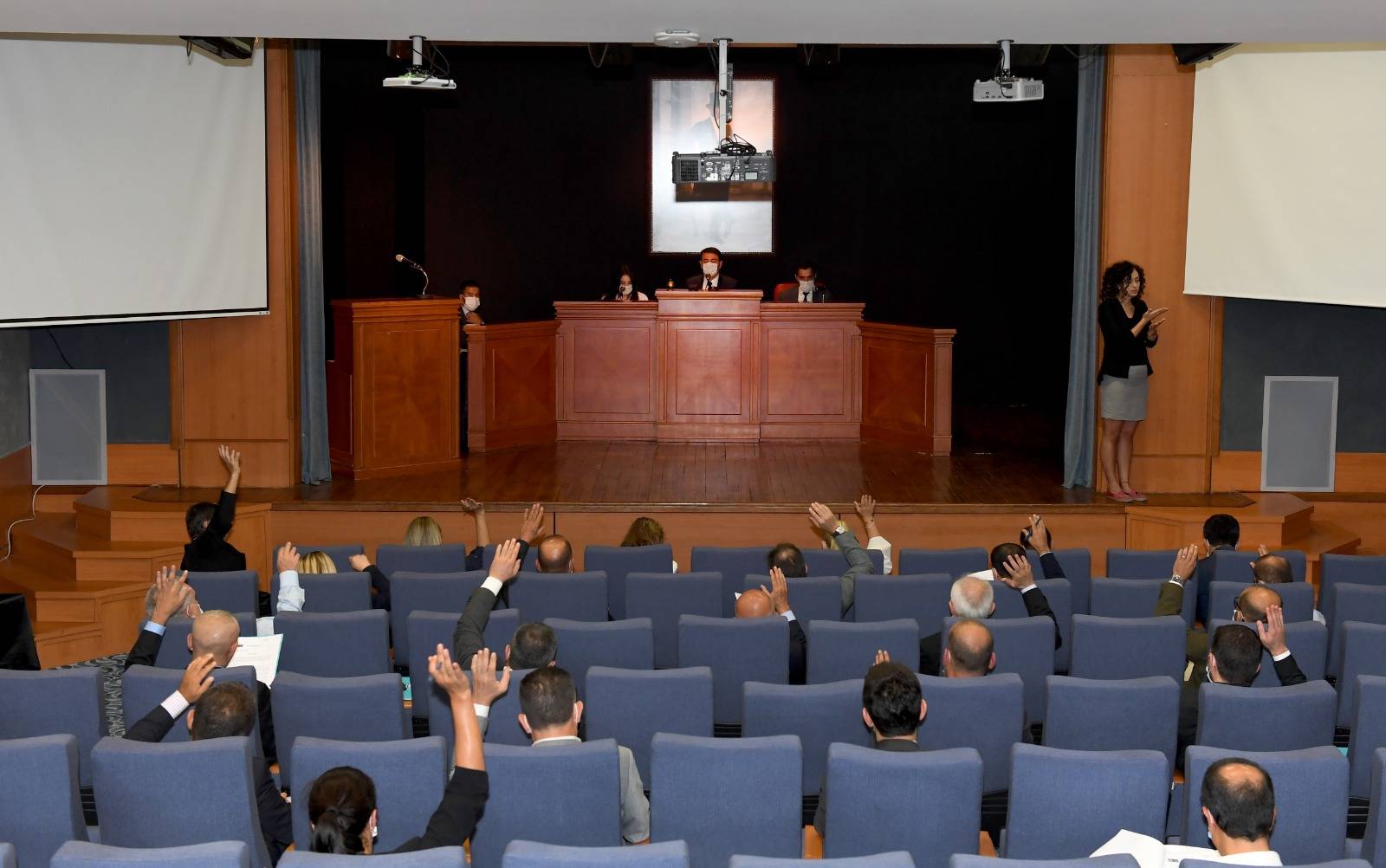 beşiktaş belediye meclisi rıza akpolat