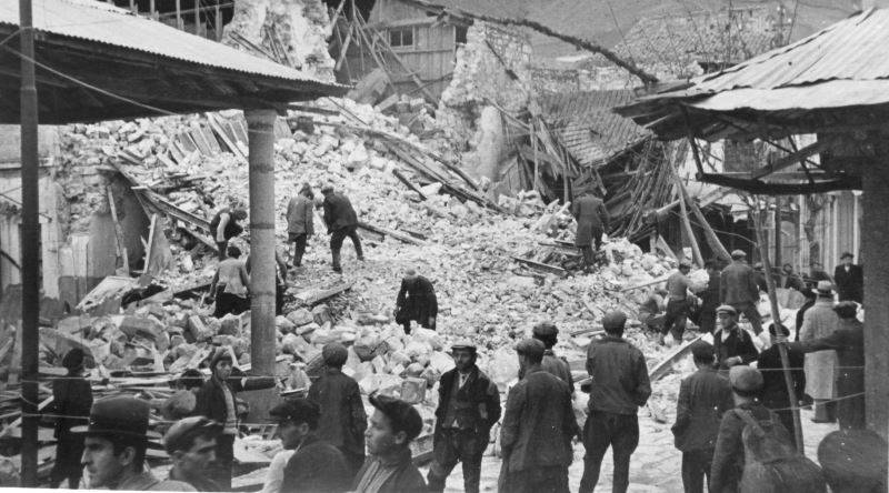 Türkiye'de yaşanan en büyük depremler 1939 Erzincan depremi