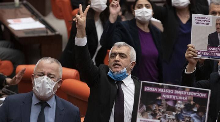 HDP'li Ömer Faruk Gergerlioğlu'nun Milletvekilliği Düşürüldü