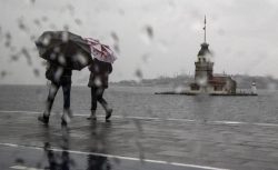 İstanbullular dikkat! Meteoroloji’den saatli uyarı: Çok sert geliyor
