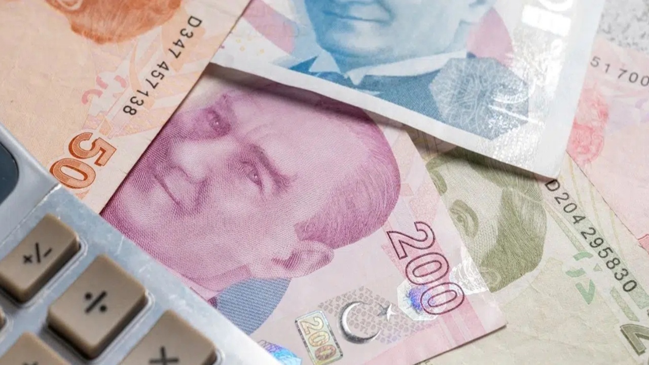 Şartlar değişti! 18-25 yaş arası gençlere 250 bin TL faizsiz kredi fırsatı