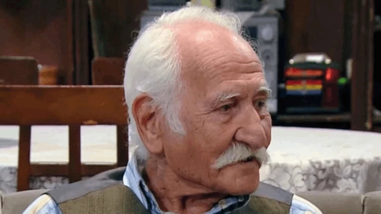 Yabancı Damat’ın Memik Dede’si Arif Erkin Güzelbeyoğlu Hayatını Kaybetti