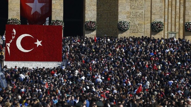 Anıtkabir'de Atatürk Anması 10 Kasım